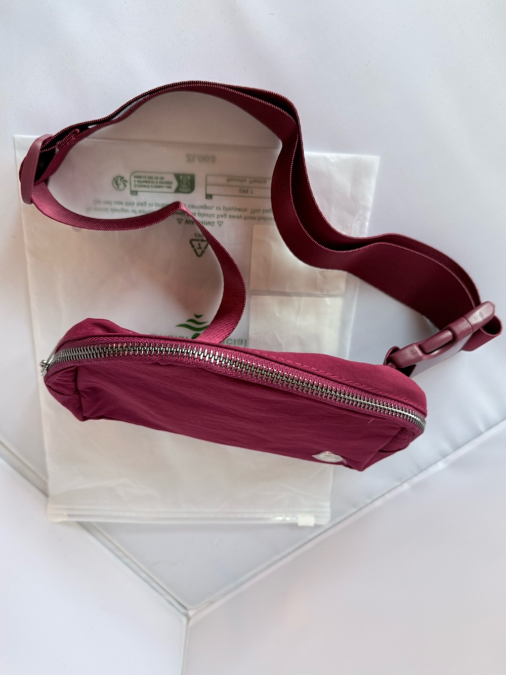 HALARA Fanny Pack Plum Adjustable Belt Bag NWT - Picture 9 of 9